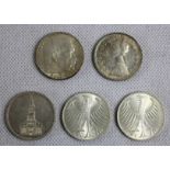 Silbermünzen Konvolut 5 St., darunter 5 Reichsmark 1934 F u. 1938 A, 2 x 5 Mark Silberadler 1974 D,