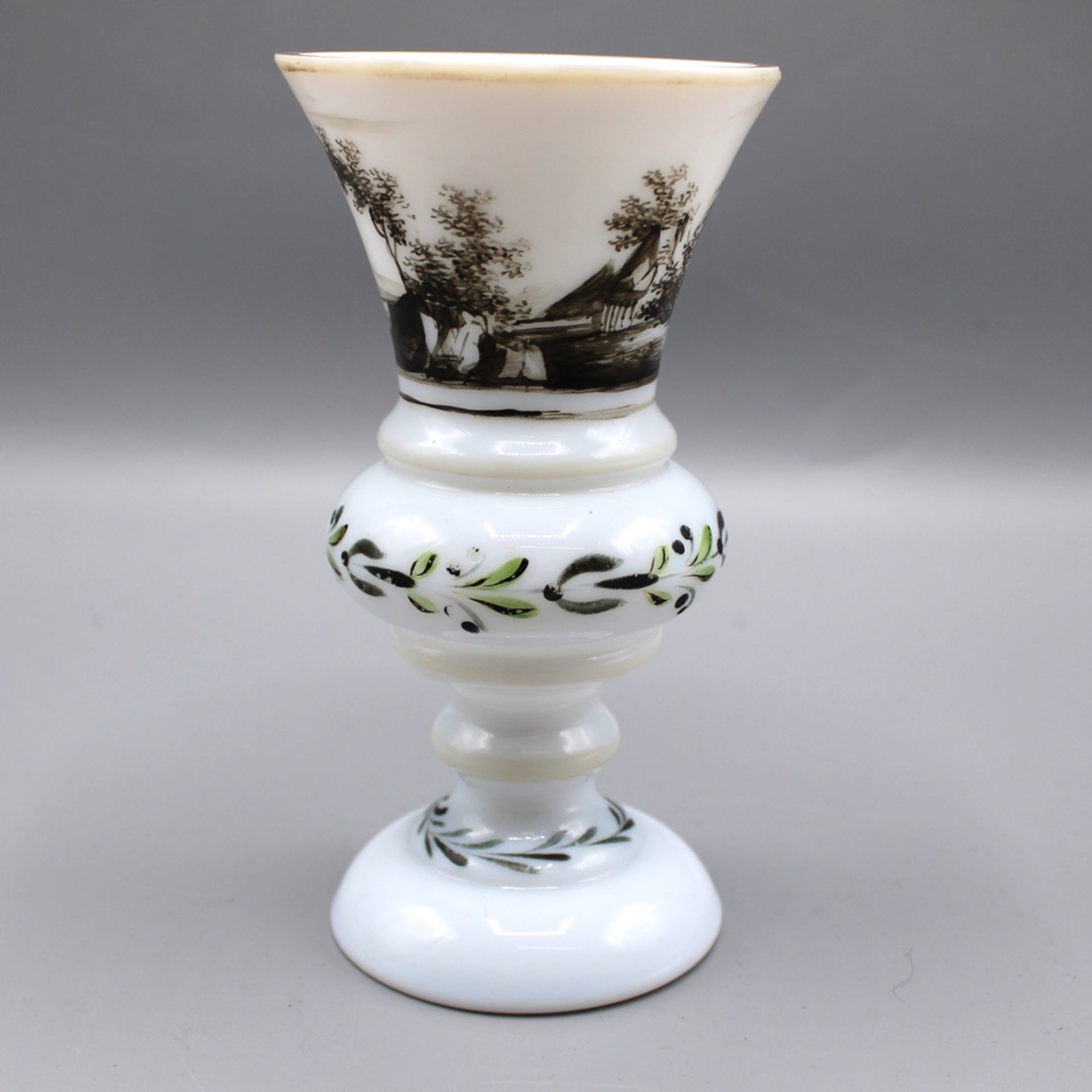 Opalglas Vase mit handgemalter Landschaftsszene um 1900, ca. 13 cm, minimale Bestossungen o. a. Ran - Image 2 of 2