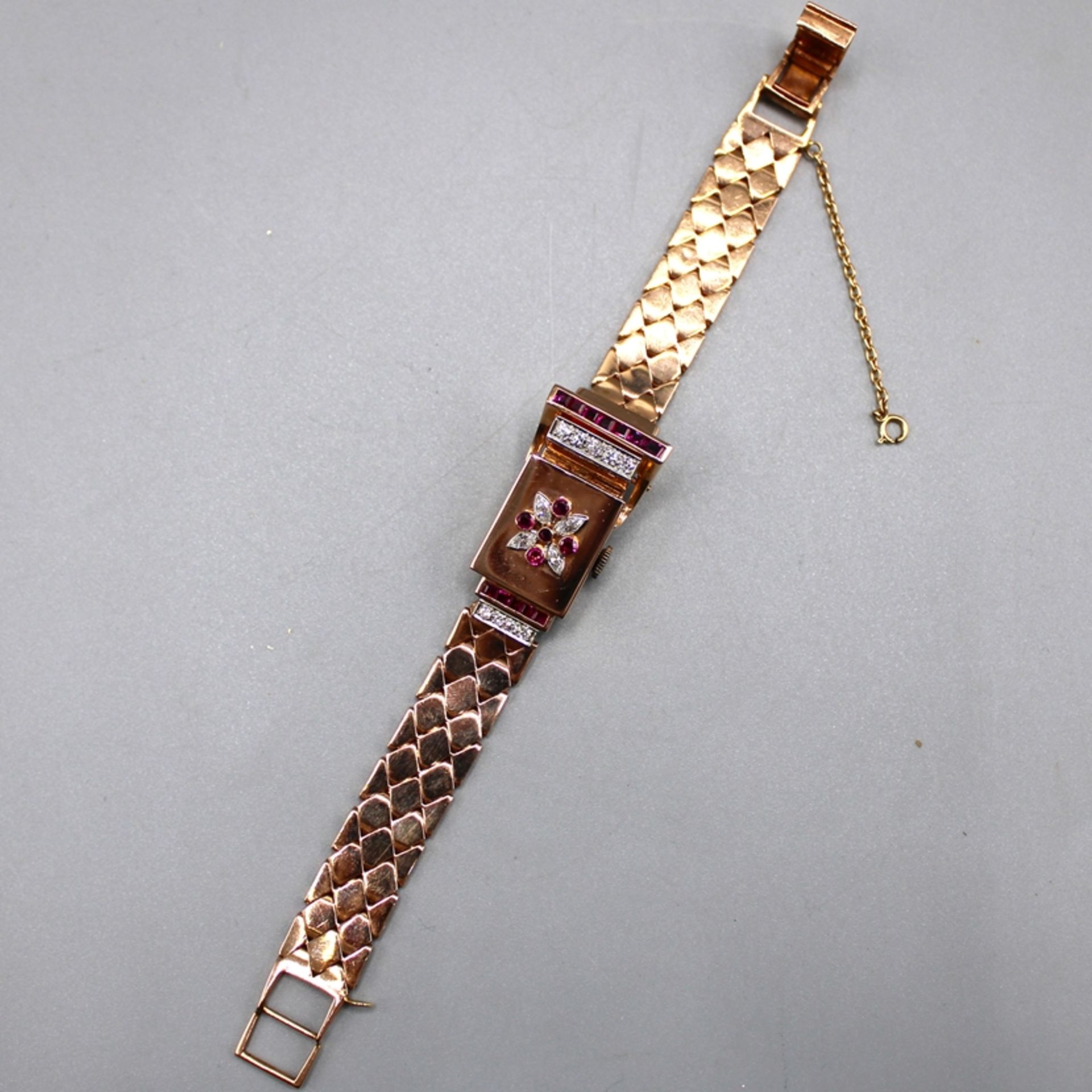 Armband Uhr Rotgold 585 mit Diamanten u. Rubinen besetzt, 17 Rubine, 13 Diamanten in Brillant- u. N - Bild 7 aus 8