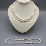 2 Perlenketten Konvolut, doppelreihige Perlenkette Perlen Ø ca. 6,4 - 6,8 mm Länge ca. 45 cm, Perle
