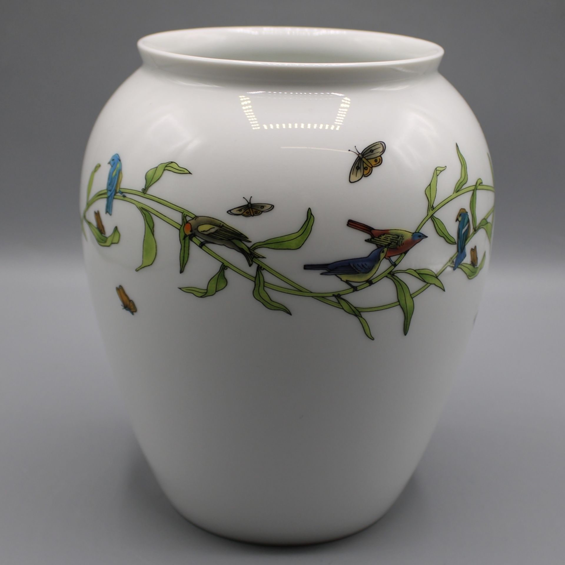 Rosenthal Vase Vogel- Insektendekor 20 Jh. ca. 18 cm - Bild 2 aus 2