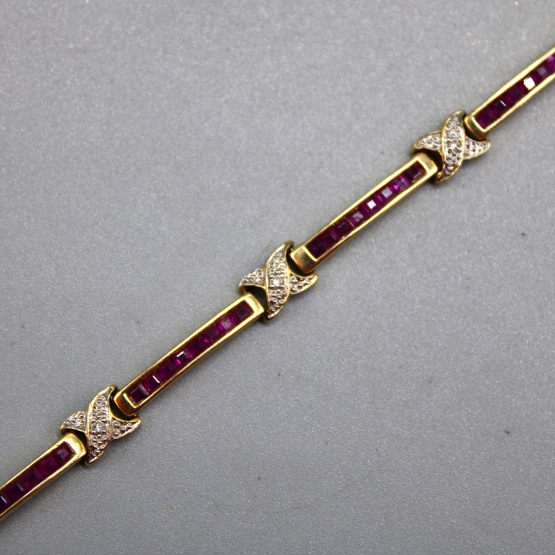 Rubin Diamant Armband 585 Gold, Stärke ca. 2,5 - 4,9 mm, Länge ca. 18 cm, 7,7 g - Bild 2 aus 2