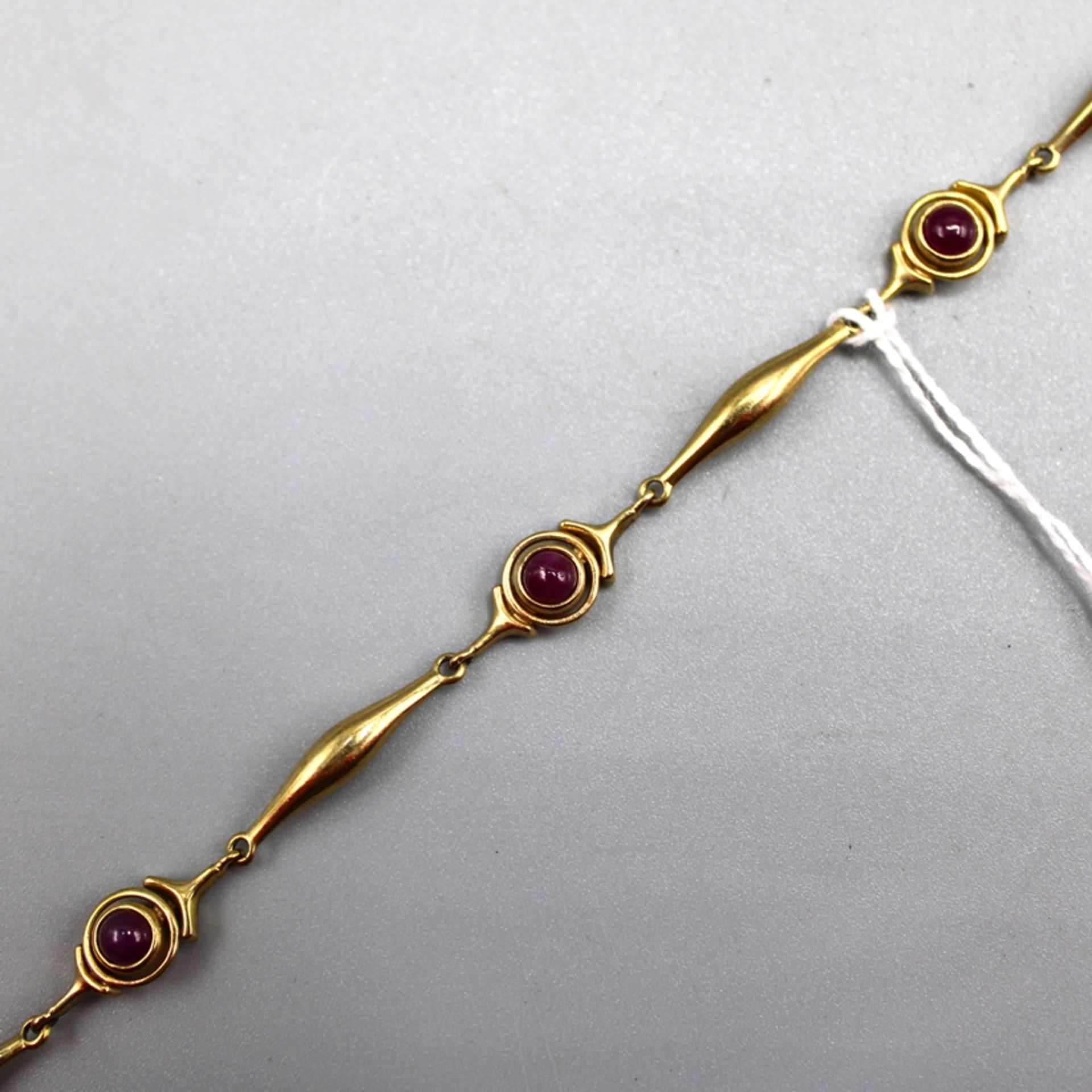 Rubin Armband 333 Gold, Breite ca. 3,9 - 7,4 mm, Länge ca. 18 mm, 6,5 g - Bild 2 aus 2