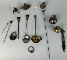 A COLLECTION OF ASIAN SILVER SPOONS, PINS, CHARMS AND OTHER ITEMS, To include a blue enamelled