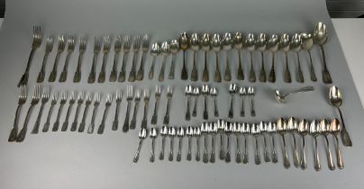 A COLLECTION OF ITALIAN IVIANI TRIESTE 800 SILVER CUTLERY, Total weight: 3700gms