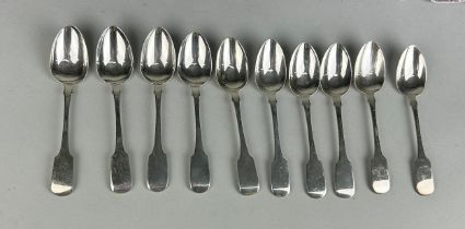 A SET OF TEN SILVER VICTORIAN TEASPOONS, Marked for William Woodman, Total weight: 202gms