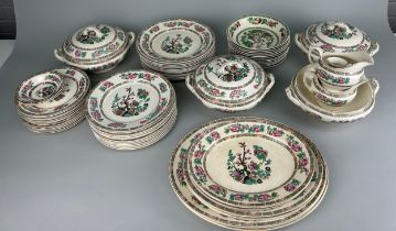 A WEDGWOOD FLORAL PATTERN PART DINNER SERVICE (Qty)