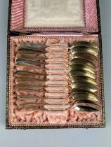 A BOXED SET OF TWELVE E.VOGLER-BURGI ST. GALLEN TEA SPOONS, 800 silver. Total weight: 210gms