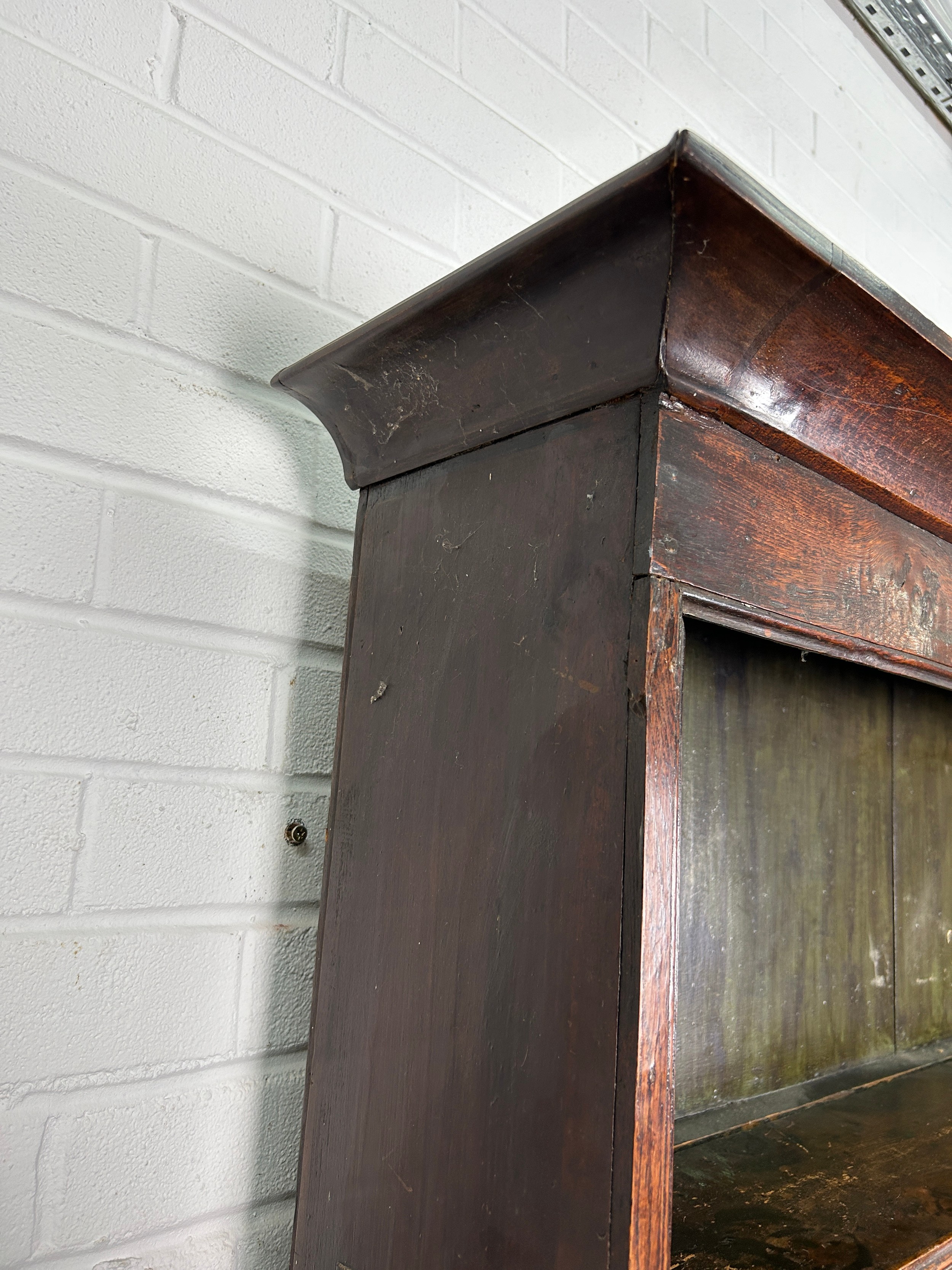 A LARGE 19TH CENTURY OAK DRESSER, 200cm 150cm x 48cm The shelved top above the base with three - Image 3 of 5