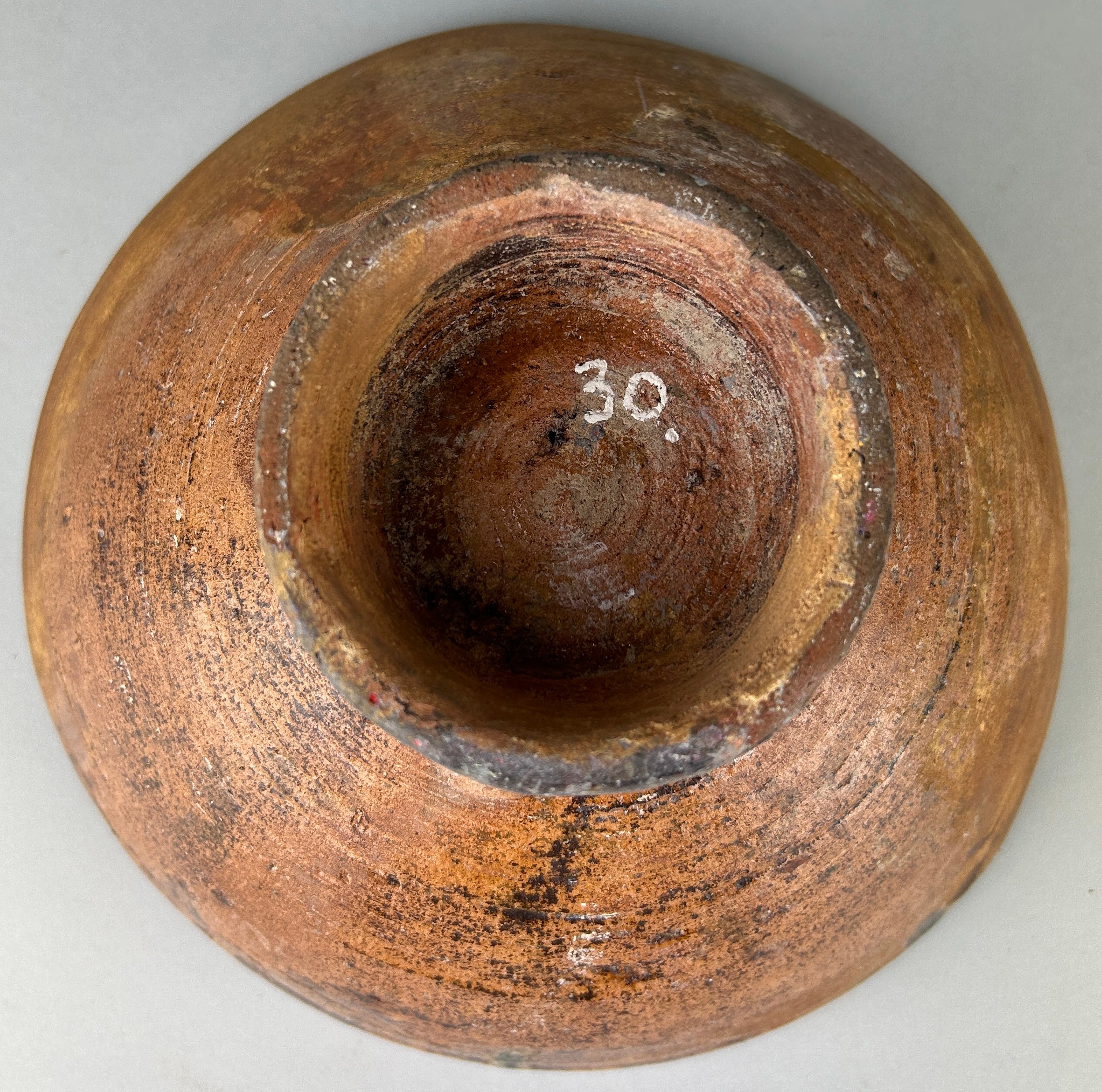 A 14TH CENTURY MAMLUK SLIPWARE POTTERY FOOTED BOWL, 24cm x 13cm Provenance: Purchased by the current - Image 5 of 8