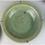 A 16TH CENTURY CHINESE LONGQUAN CELADON GLAZED DISH, 28cm