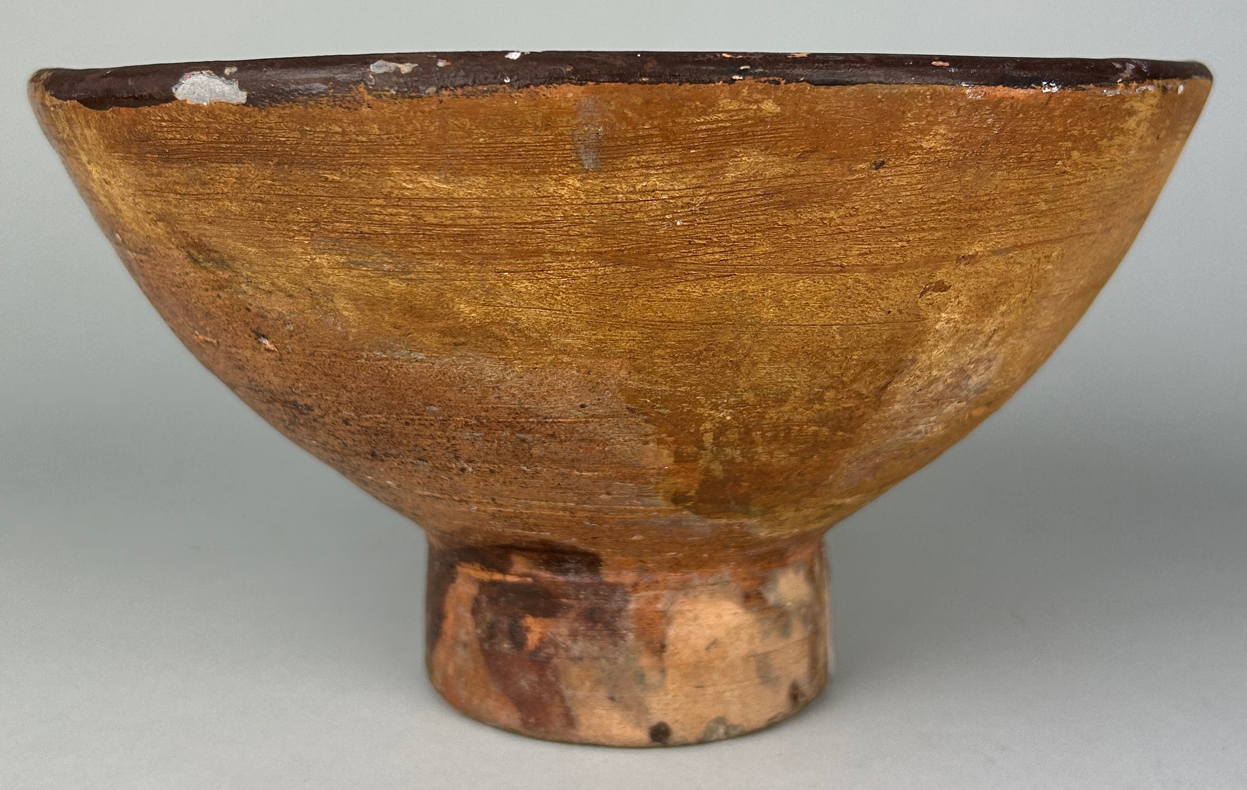 A 14TH CENTURY MAMLUK SLIPWARE POTTERY FOOTED BOWL, 24cm x 13cm Provenance: Purchased by the current - Image 4 of 8