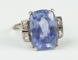 A 15.76CT SAPPHIRE, DIAMOND AND 18CT WHITE GOLD RING, Weight 6.6gms With certificate from