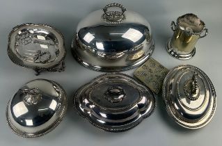 A COLLECTION OF SILVER PLATED ITEMS TO INCLUDE: Round entree dish and cover, three oval entree