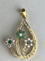 AN 18CT DIAMOND AND EMERALD PENDANT, Weight: 6.2gms