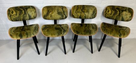 A SET OF FOUR ITALIAN MID CENTURY DESIGN DINING CHAIRS UPHOLSTERED IN GREEN 'MARBLE EFFECT'