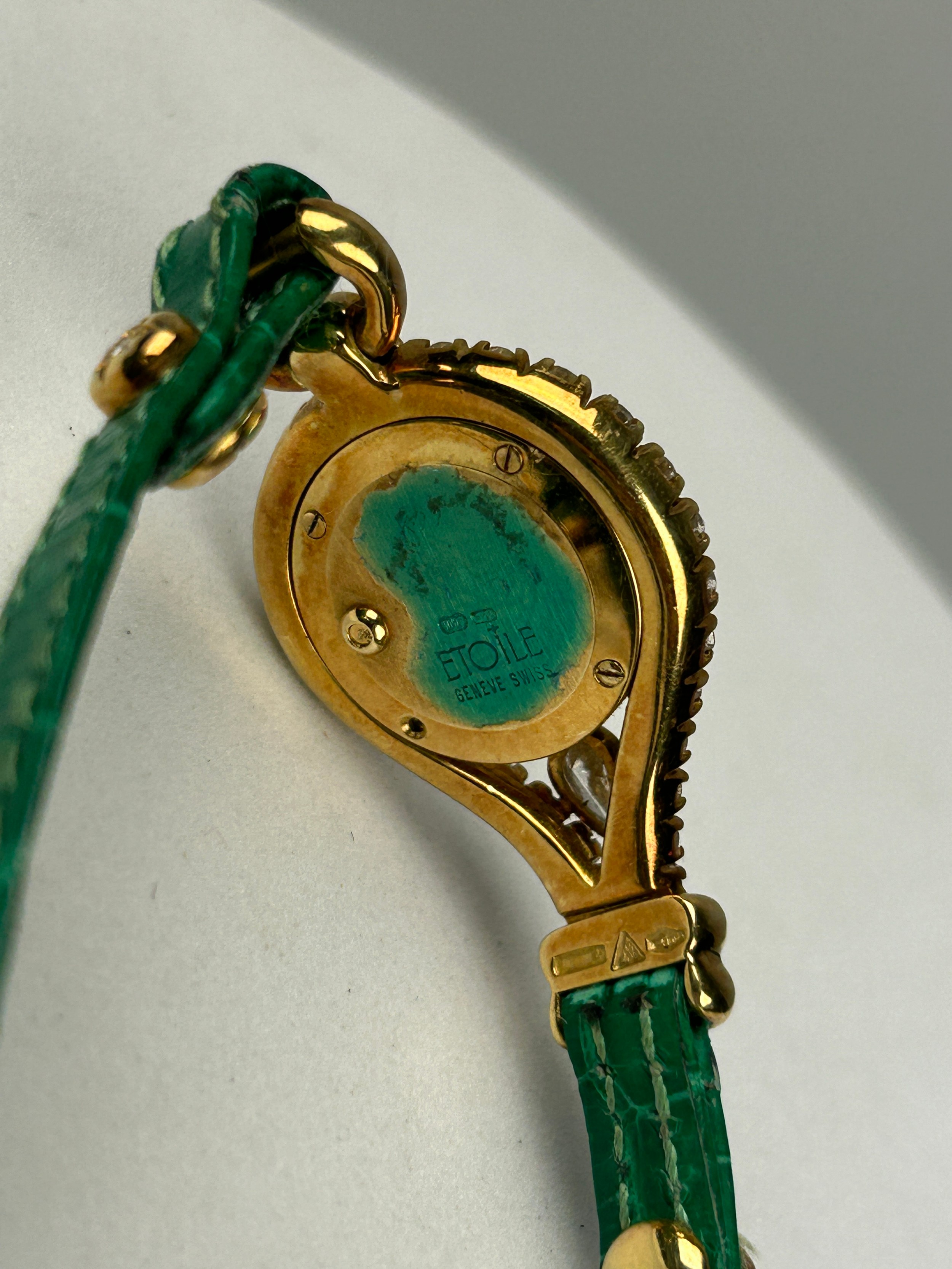 A DIAMOND ETOILE WATCH APPROXIMATELY THREE CARATS IN 14CT GOLD WITH GREEN LEATHER STRAP, - Image 5 of 5
