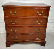 A REPRODUCTION CHEST OF DRAWERS, 75cm x 75cm x 47cm