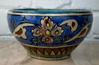 A PERSIAN MINAIL WARE BOWL, STONE PASTE WITJ PAINTINGS, 16cm x 9cm