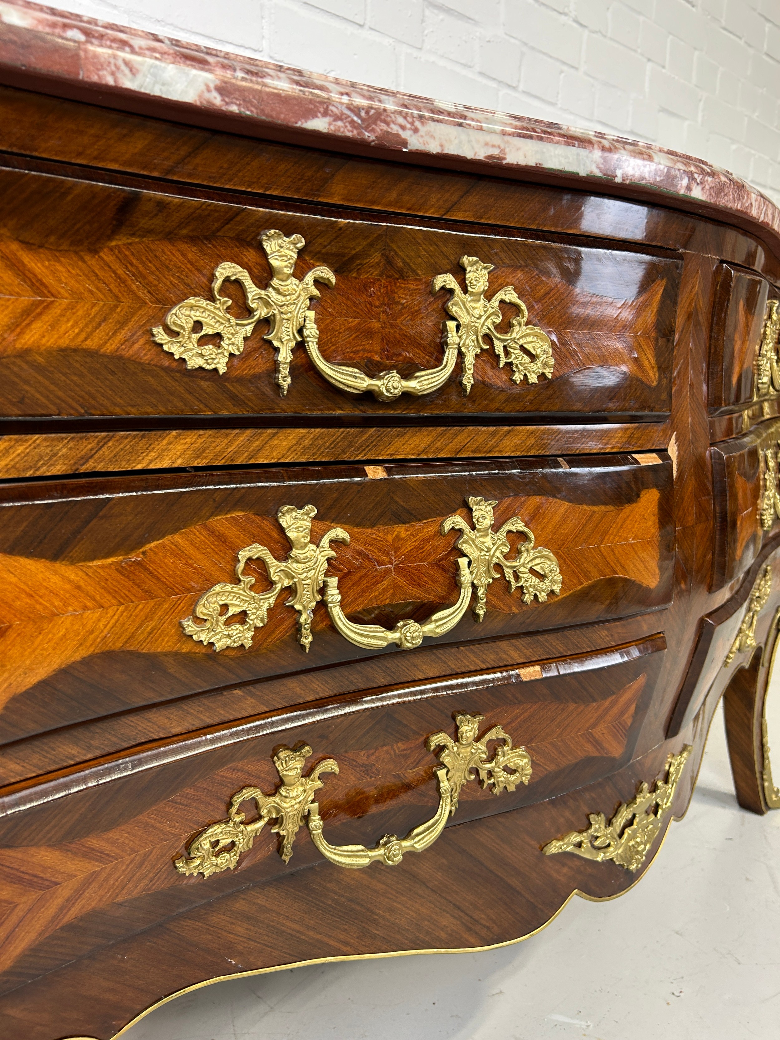 A LARGE LOUIS XVI STYLE BOMBE COMMODE WITH GILT BRONZE MOUNTS, 167cm x 95cm x 58cm - Image 4 of 9