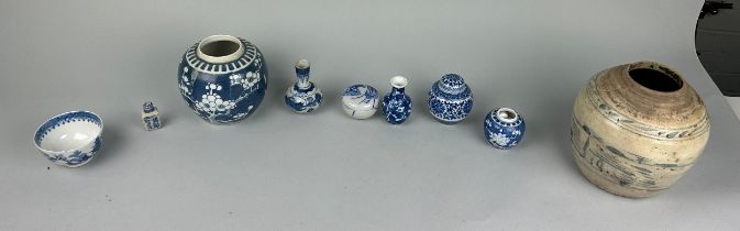 A COLLECTION OF CHINESE CERAMICS (9)