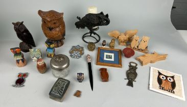 A COLLECTION OF OWL RELATED ITEMS (QTY)