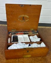 A REEVES AND SONS PAINT BOX 'THE CHEAPSIDE LONDON', 22cm x 17cm x 6cm