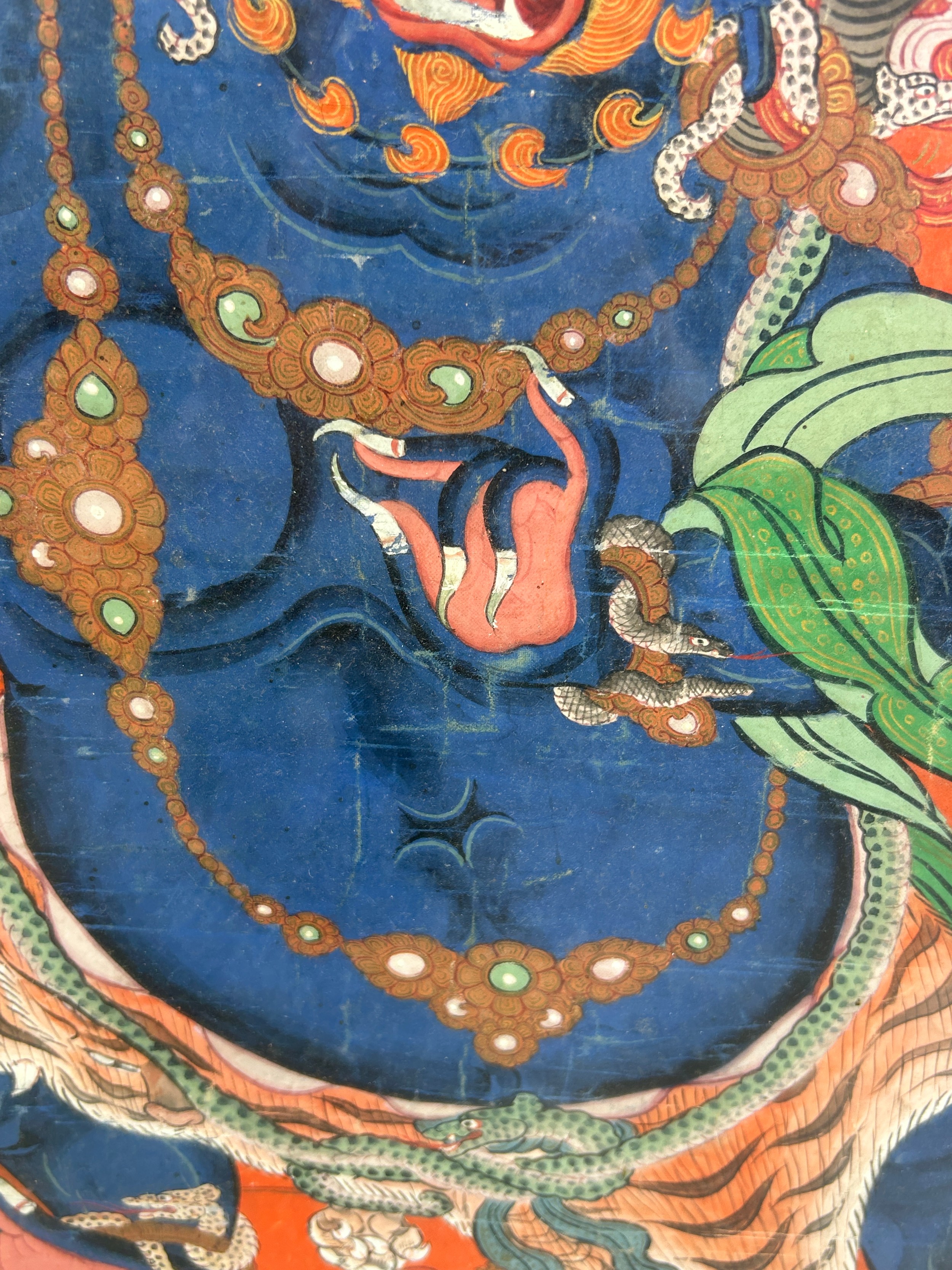 A CHINESE 19TH CENTURY THANGKA DEPICTING THE BODHSATTVA VAJRAPANI FROM TIBET, 60cm x 40cm - Image 3 of 10