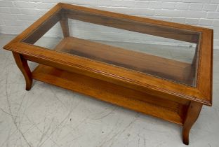 A LARGE OAK TABLE WITH PARQUETRY INLAID EDGES AND GLASS TOP, 130cm x 70cm x 45cm