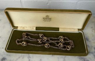 A 1980'S 9CT GOLD LINK NECKLACE, Weight: 54.8gms