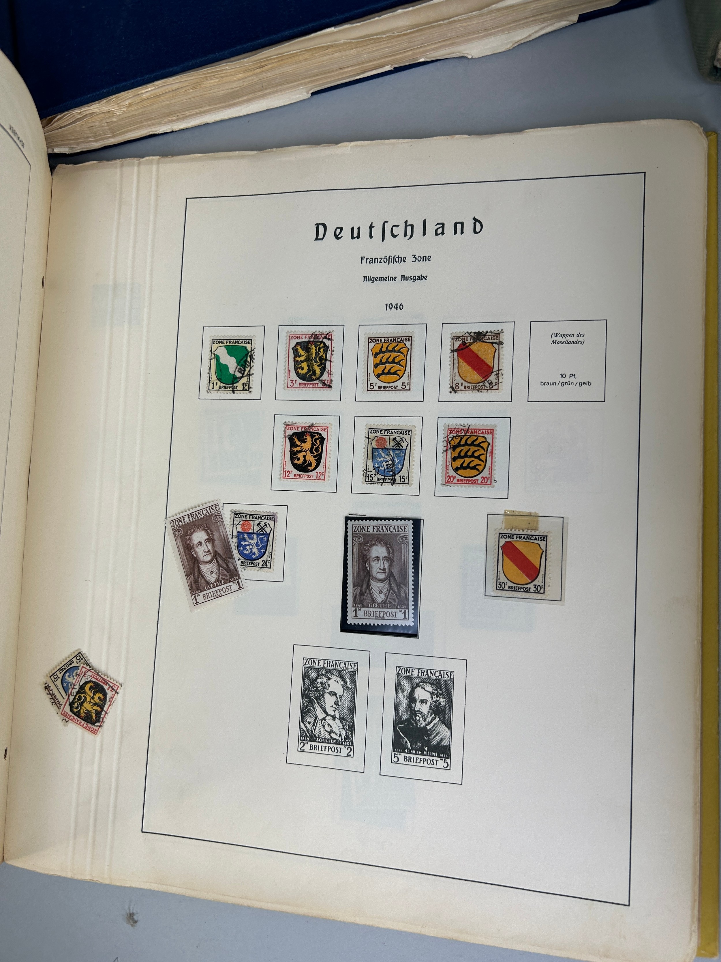A COLLECTION OF DEUTSCHLAND STAMPS AND FIRST DAY COVERS HOUSED IN ALBUMS (QTY) - Image 4 of 9