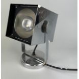 A MID CENTURY CHROME LIGHT, 28cm x 22cm