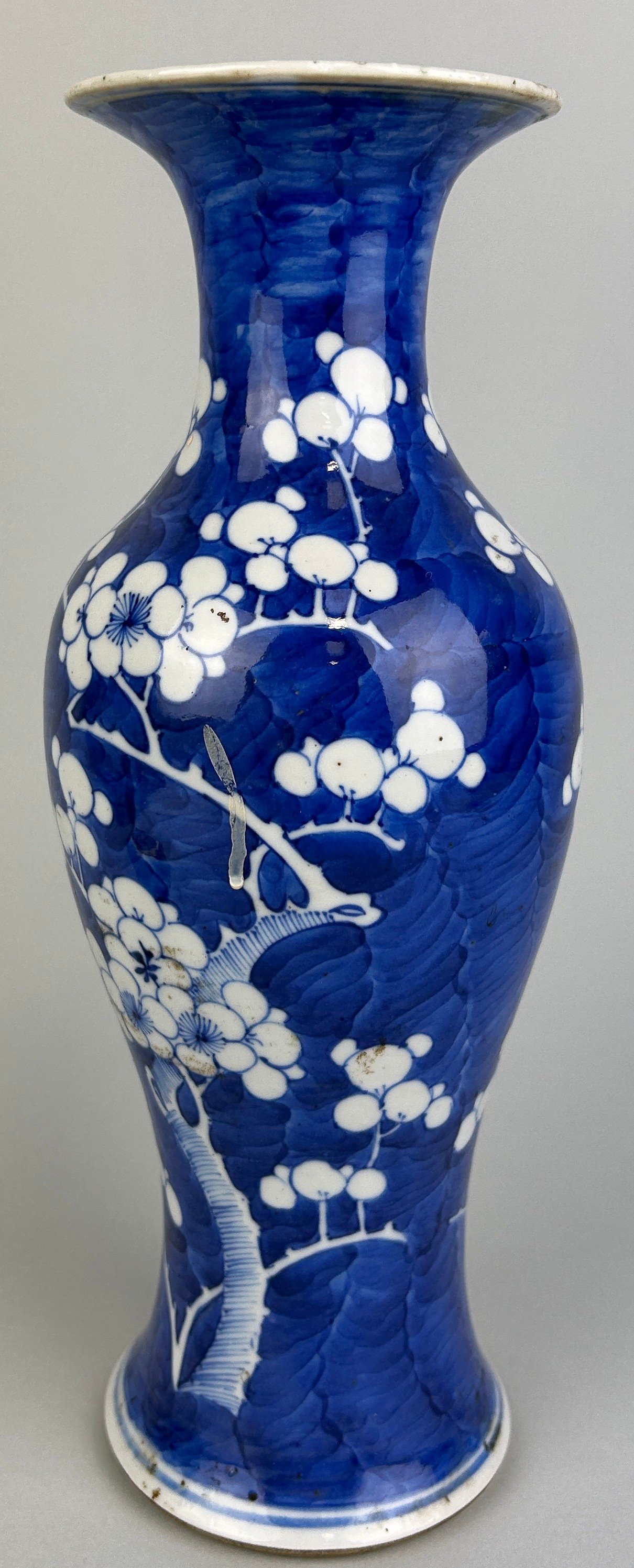A 19TH CENTURY CHINESE BLUE AND WHITE PRUNUS VASE, 29cm H Drilled for lamp. - Image 3 of 4