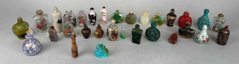 A LARGE COLLECTION OF THIRTY CHINESE / ASIAN SNUFF BOTTLES (30), Tallest 10cm height. Mostly 20th