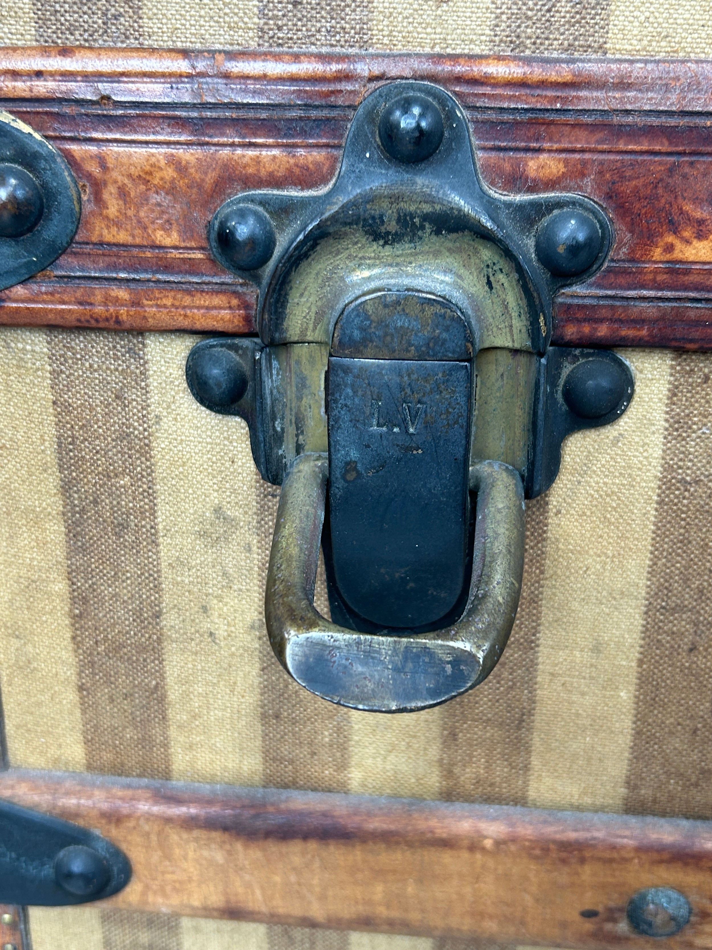A 19TH CENTURY LOUIS VUITTON TRUNK CIRCA 1885, Brown striped design with leather details and green - Image 14 of 19