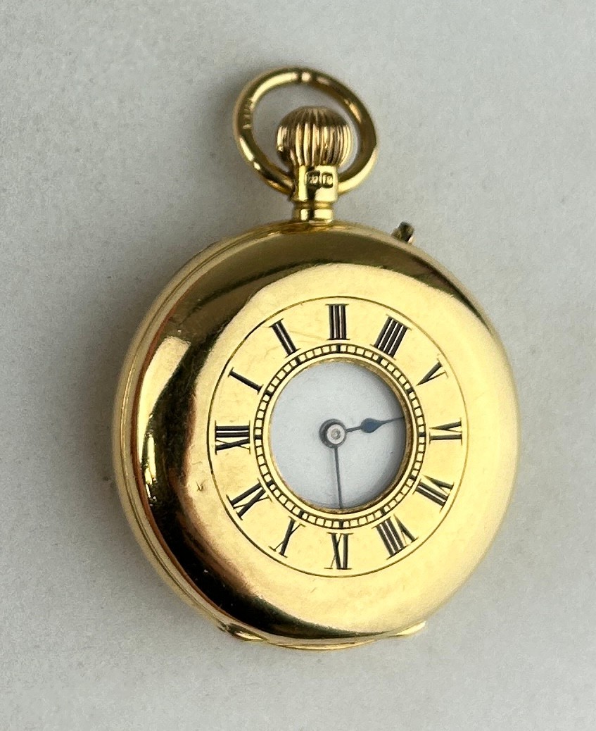 AN 18CT GOLD POCKET WATCH LABELLED 'MANOAH RHODES AND SONS', WEIGHT 32GMS