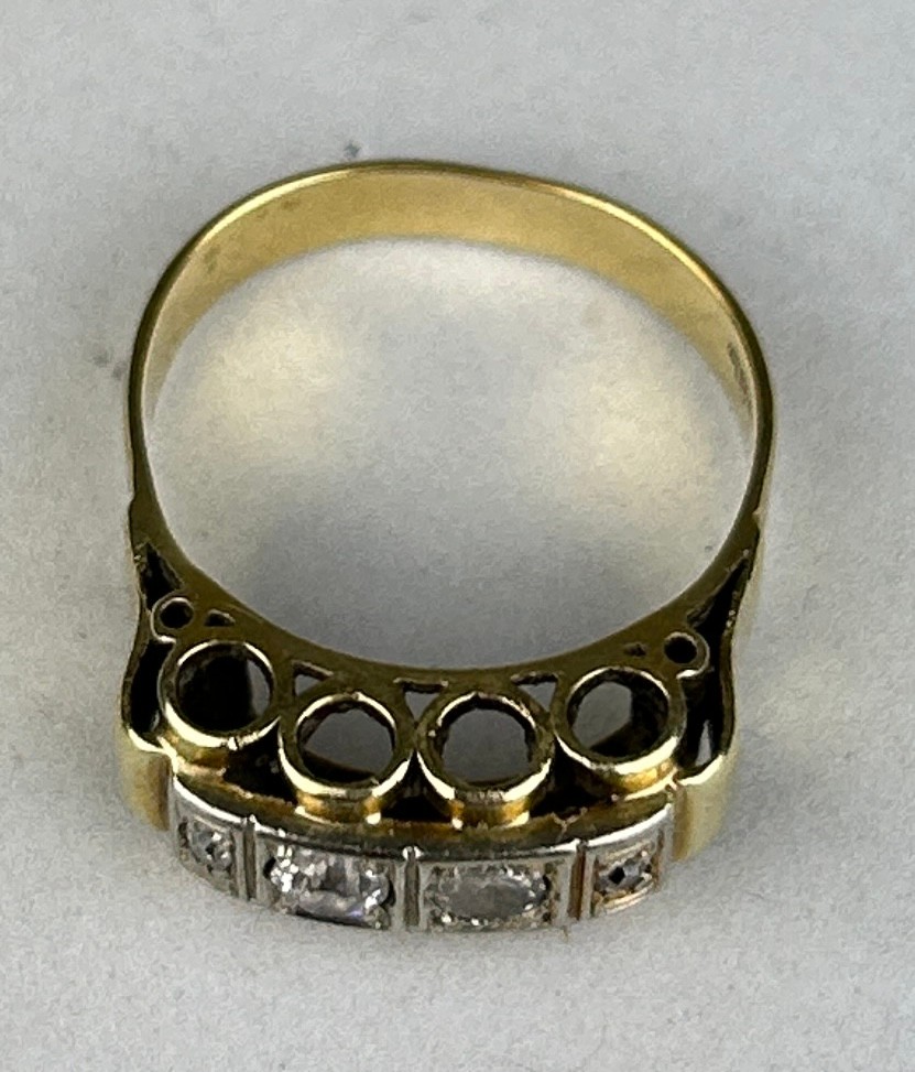 A 14CT GOLD RING SET WITH CLEAR STONES, Weight: 4.8gms - Image 4 of 4