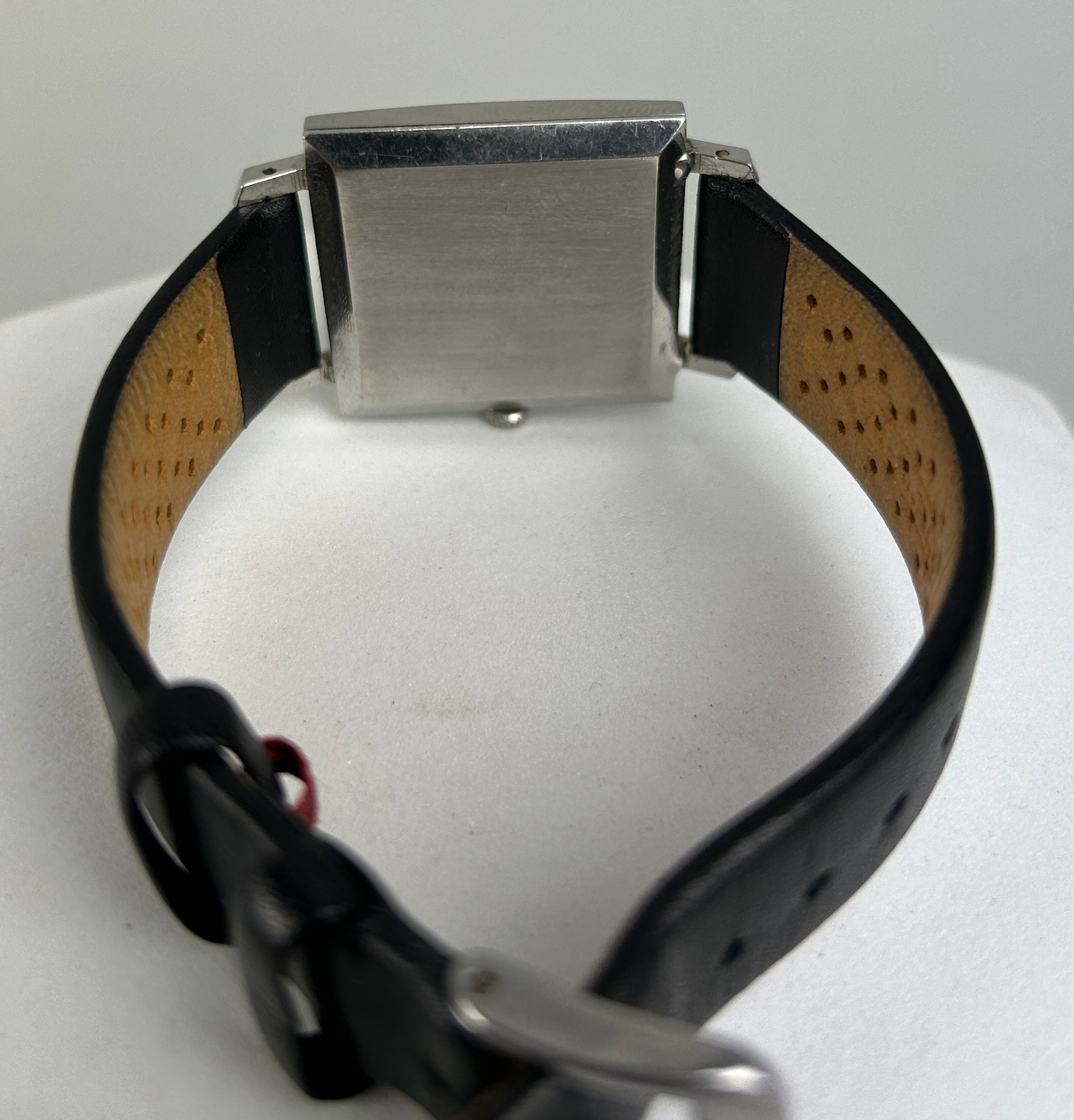 GIRARD PERREGAUX: A STAINLESS STEEL WATCH WITH UNRELATED STRAP, - Image 3 of 3