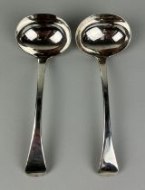 A PAIR OF GEORGIAN SILVER SOUP SPOONS, Weight 119gms