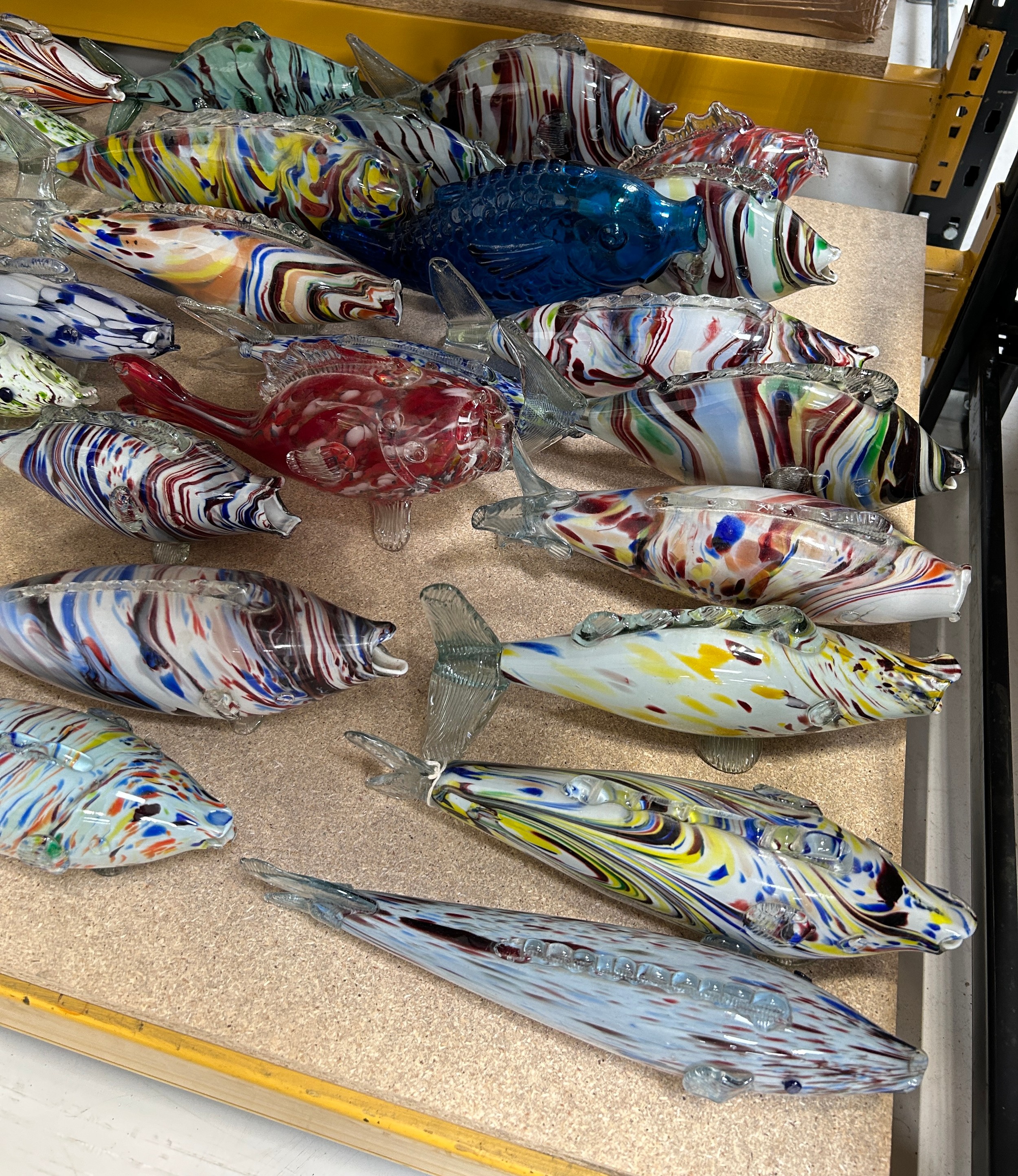 A COLLECTION OF FIFTY EIGHT MEDIUM SIZED GLASS FISH (58) Largest 45cm L - Image 3 of 5
