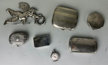 A COLLECTION OF SILVER ITEMS TO INCLUDE A GEORGIAN VESTA CASE, SNUFF BOX, COMPACT, PURSE, WATCH