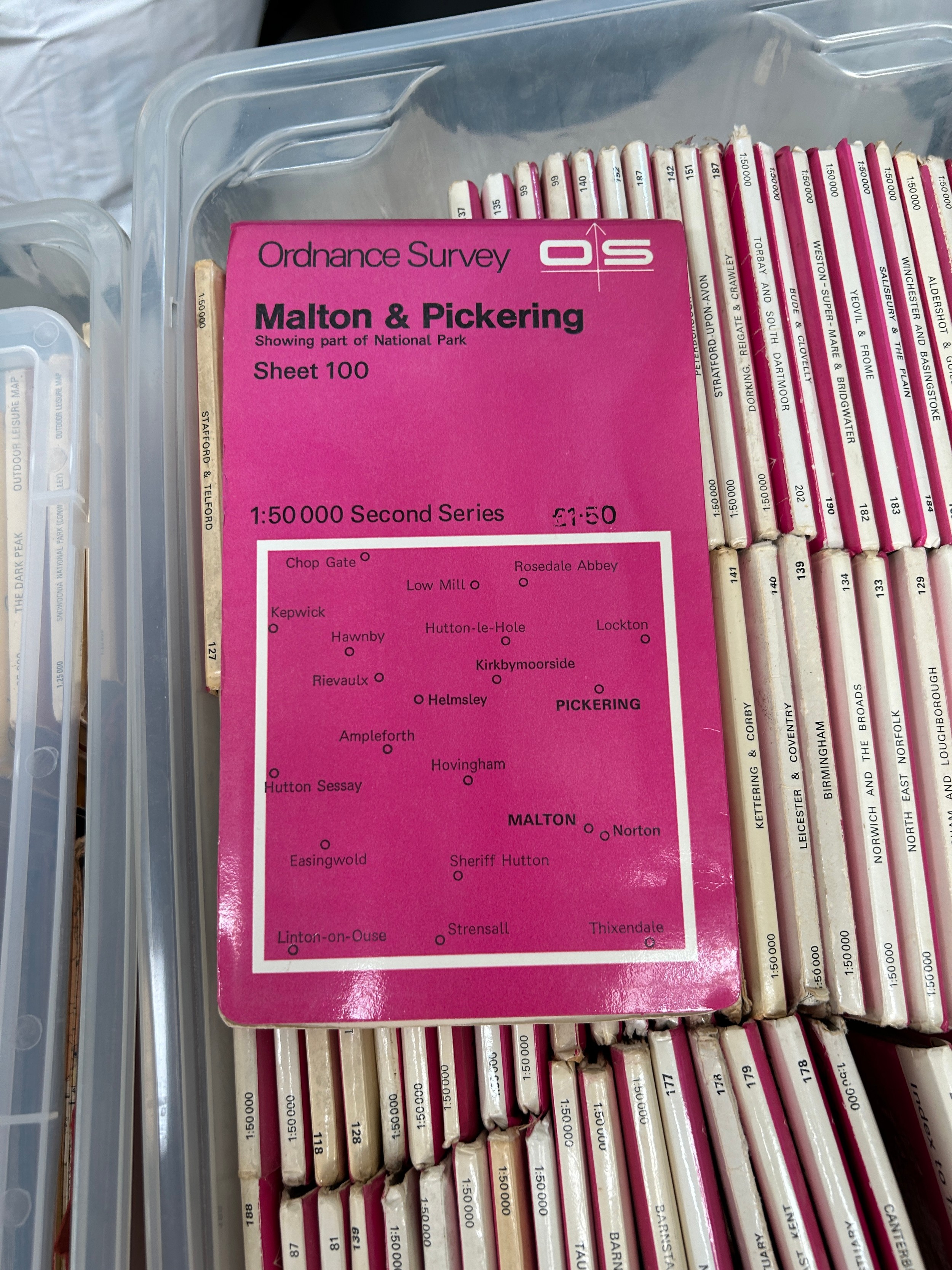 A LARGE COLLECTION OF ORDINANCE SURVEY MAPS (QTY) - Image 4 of 6