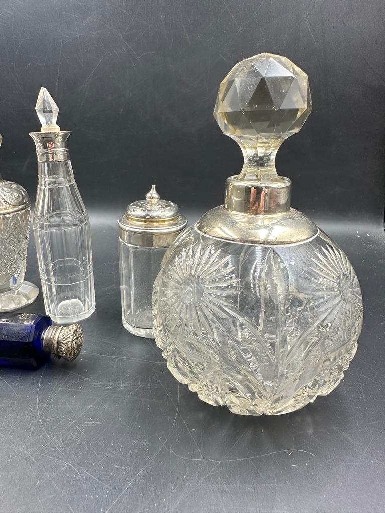 Six white metal and silver plate cut glass bottle to include perfume bottles and salt cellars - Image 7 of 10