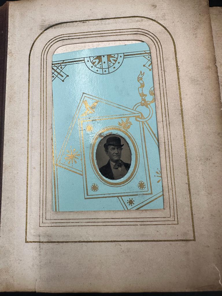 A red leather Victorian photograph album with contents - Image 6 of 8