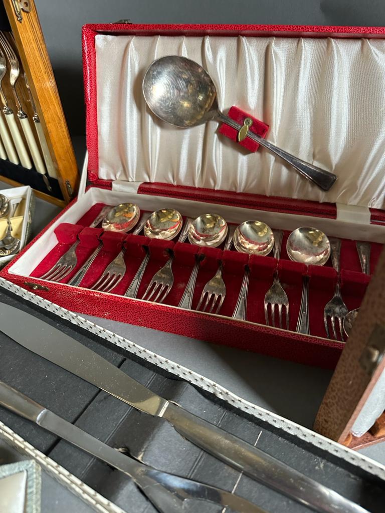 A large selection of boxed silver plated and EPNS cutlery sets, various styles, and makers. - Image 7 of 8