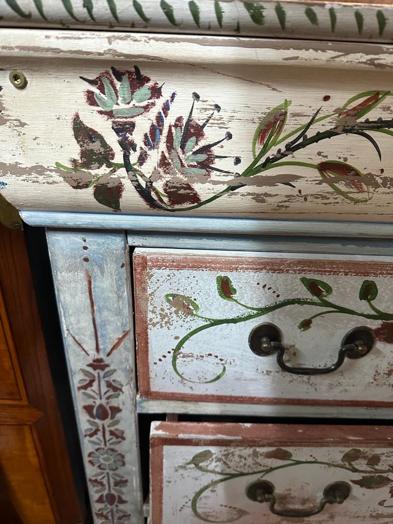 A painted six drawer sideboard with floral motif, two drawers below and two dummy drawers to top ( - Image 4 of 6