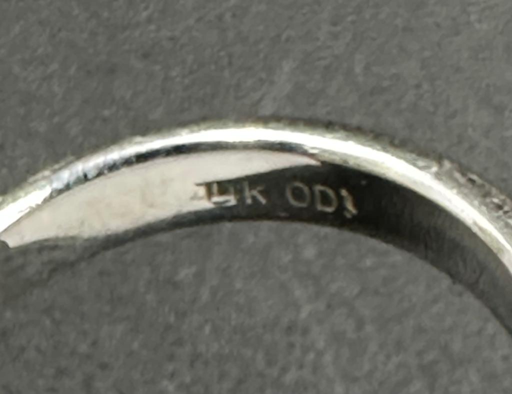 A 14ct white gold half eternity style ring, approximate total weight 3.4g and size N. Being sold - Image 4 of 4