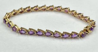 A 9ct gold amethyst bracelet , approximate total weight 9.3g