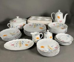 A Seltman Welden Bavaria Jasmin dinner service