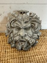 A lead decorative wall hanging lions head (H24cm)